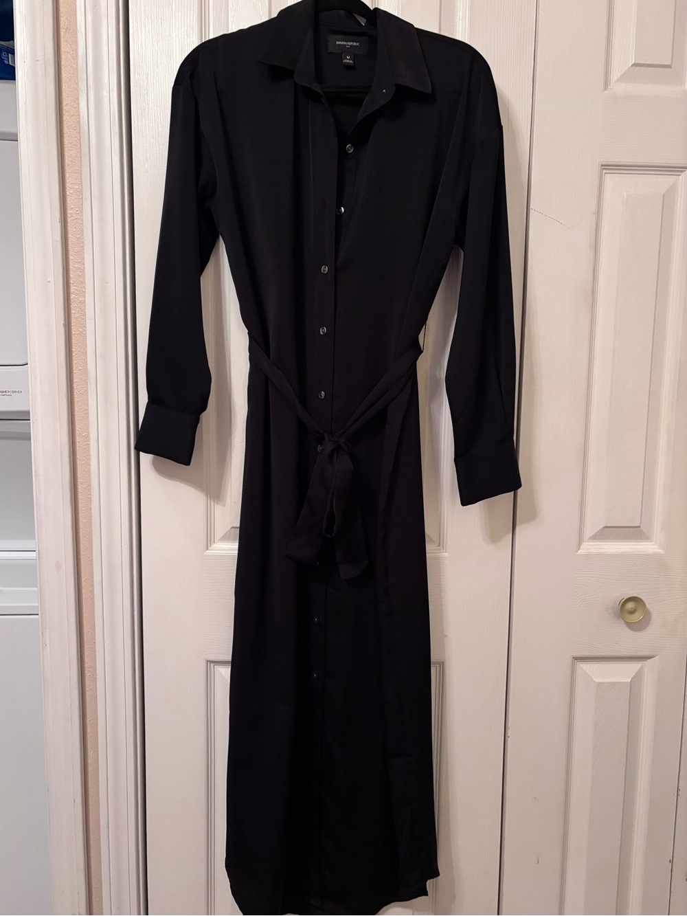 Banana Republic Long Black Button-Front Shirt Dress with Waist Tie